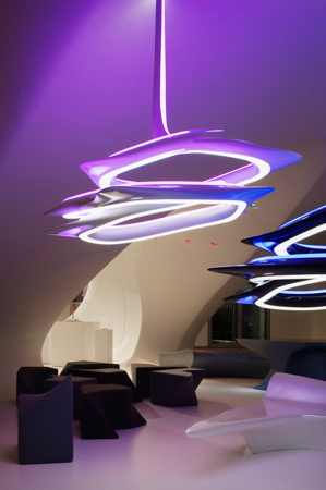 zaha-hadid-09.jpg