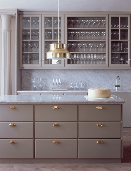 cupboards-restaurant-gh.jpg