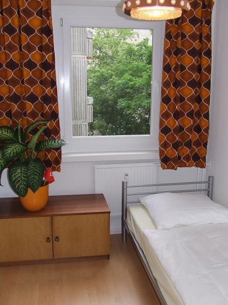 single-room.jpg