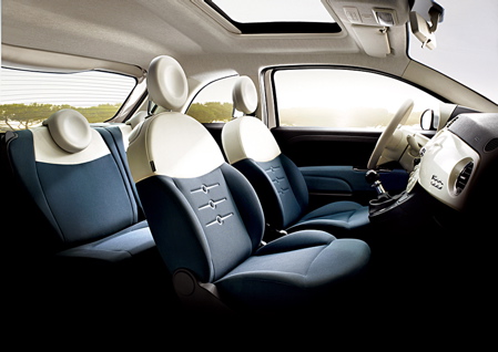 070705_f_fiat500_56_800.jpg