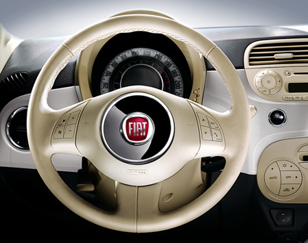 070705_f_fiat500_62_800.jpg