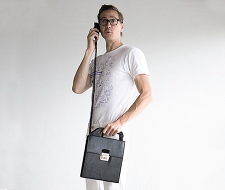 mobilephonebag.jpg