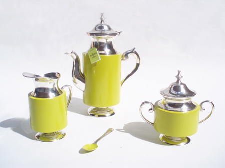 old-new-tea-set.jpg