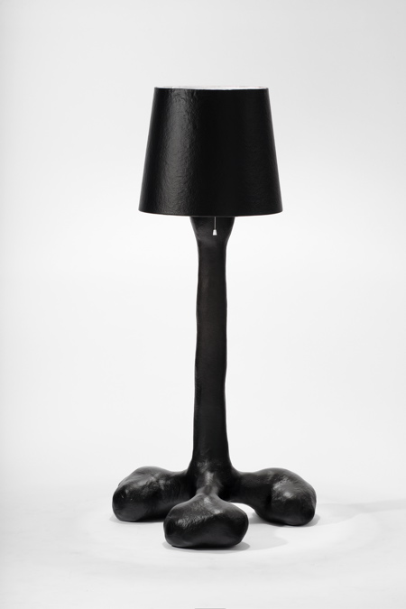 prick-floor-lamp-black-01.jpg