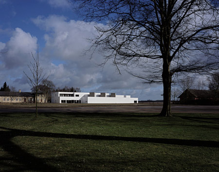 223_hb_01.jpg