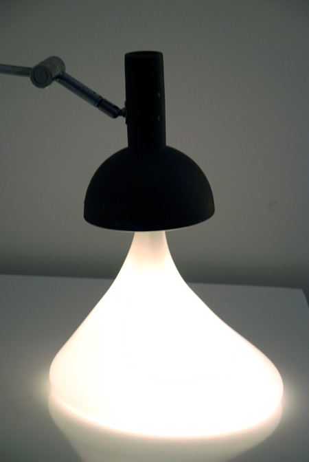 gallery-design-virus-light.jpg