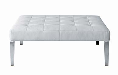 1monseigneur-pouf.jpg