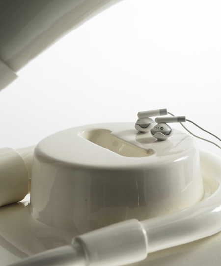 phonophone_earbud_detail.jpg