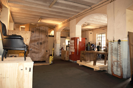 smoke-chair-and-sculpt-cabi.jpg