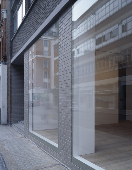 108_05_shopfront.jpg