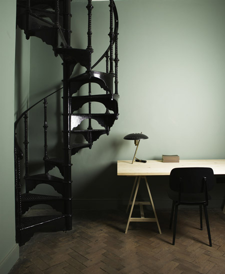 4-stairway-aesop-stud_4f02b.jpg