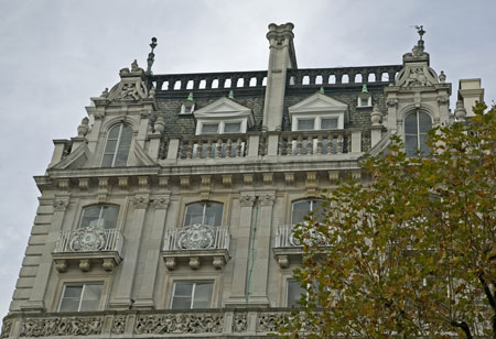 458v2786.jpg
