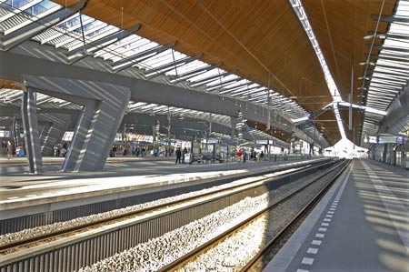 bijlmer-station04hcmark-h.jpg