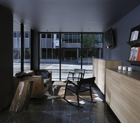 foyer_03.jpg