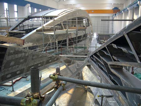 norman-foster-yacht-yacht1-y2-02.jpg