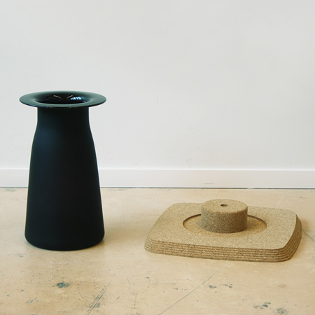 plug-by-tomas-kral-side-table-02.jpg