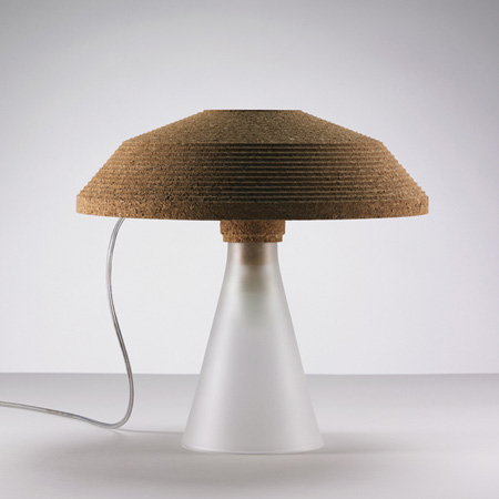 plug-by-tomas-kral-table_lamp_off.jpg
