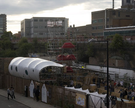 southwark-lido-by-exyzt-and-sara-muzio-southwark-lido-11.jpg