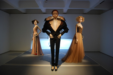 the-house-of-viktor-rolf-12.jpg