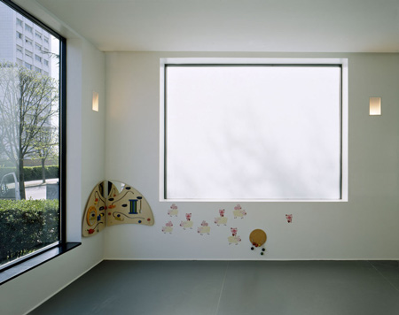 toy-library-in-bonneuil-sur-marne-by-lan-architecture-2-4_352_img.jpg