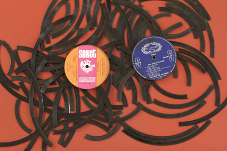 yuri-suzuki-soundchaser7.jpg