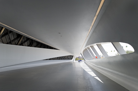 zha_cp_fg_145.jpg
