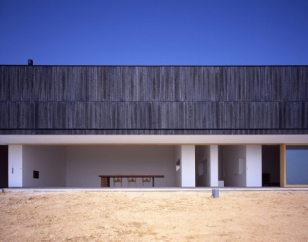atelier-in-ushimado-by-tezuka-architects-057-004s.jpg