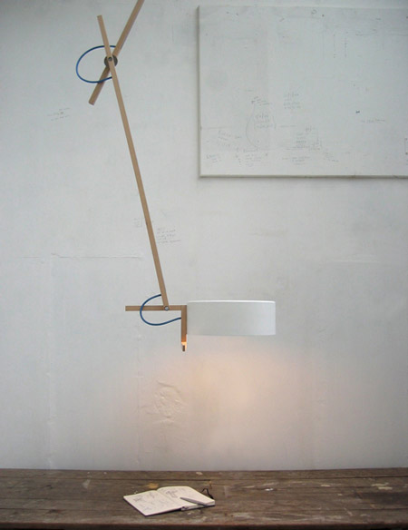 scantling-ceiling-lamp-s.jpg