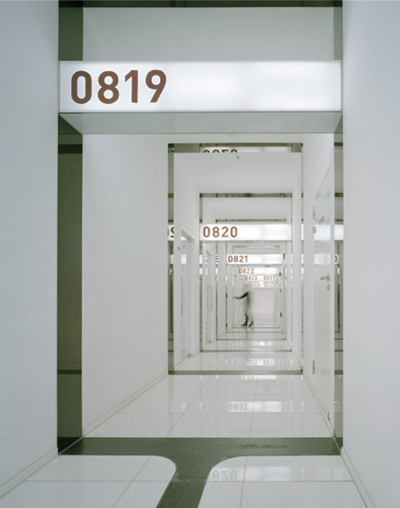 signterior09.jpg