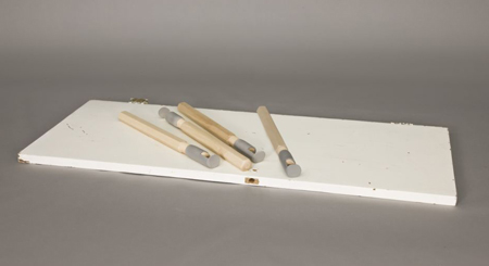 okay-studio-at-the-aram-gallery-2clamp-a-leg-ii-jorre_van_a.jpg