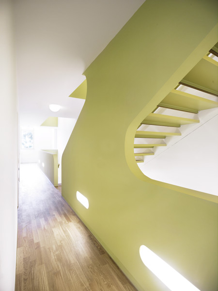 homehaus-by-j-mayer-h-architects-and-sebastian-finckh-jmayerh_homehaus_09.jpg