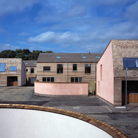 eco-minimal-housing-by-mikhail-6.jpg