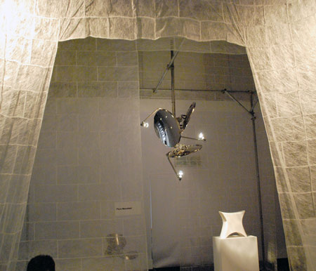 fly-pitcher-tokyo-stand-shot-5-lo-res.jpg