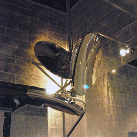 fly-pitcher-tokyo-stand-shot-7-lo-res.jpg