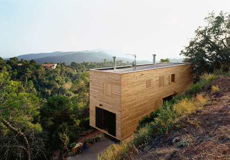 casa-205-by-h-arquitectes-205_01.jpg