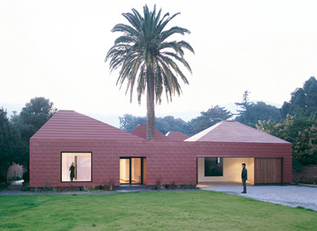 casa-parr-by-pezo-von-ellrichshausen-arquitectos-par-003.jpg