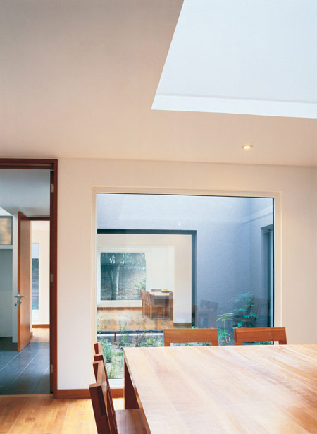 casa-parr-by-pezo-von-ellrichshausen-arquitectos-par-037.jpg