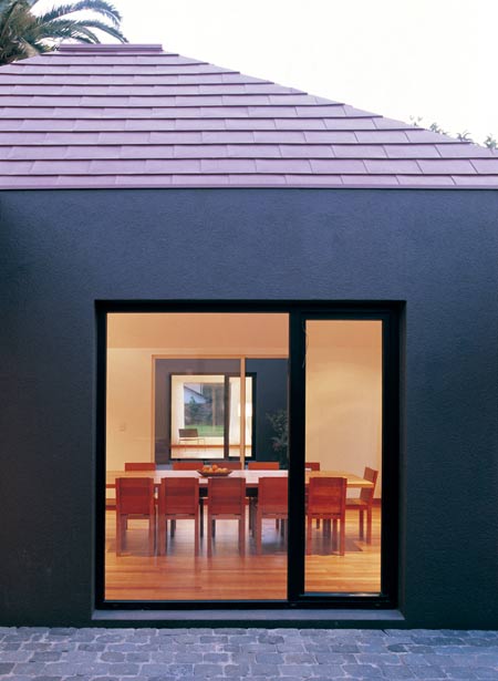 casa-parr-by-pezo-von-ellrichshausen-arquitectos-par-039.jpg