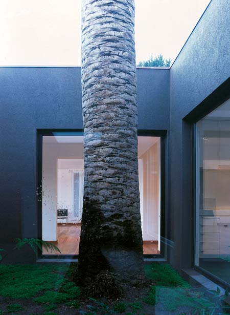 casa-parr-by-pezo-von-ellrichshausen-arquitectos-par-058.jpg
