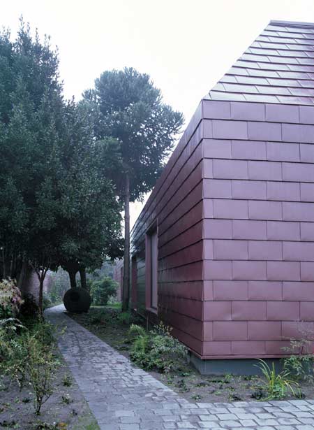 casa-parr-by-pezo-von-ellrichshausen-arquitectos-par-065.jpg