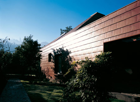 casa-parr-by-pezo-von-ellrichshausen-arquitectos-par-066.jpg