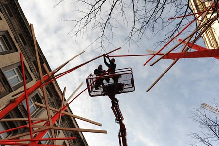 construction-the-sequence-by-arne-quinze-03.jpg