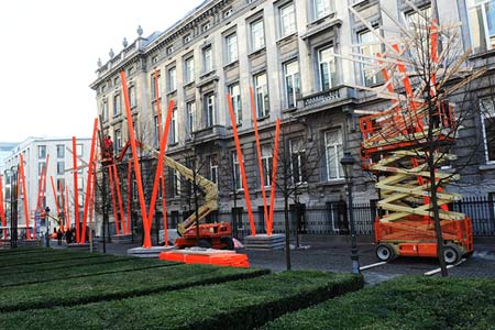 construction-the-sequence-by-arne-quinze-05.jpg
