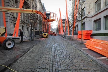 construction-the-sequence-by-arne-quinze-06.jpg