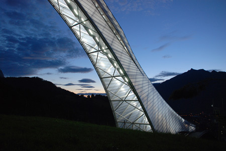 olympic-ski-jump-by-terrain-loenhartmayr-terrain_oss_0808_1911.jpg