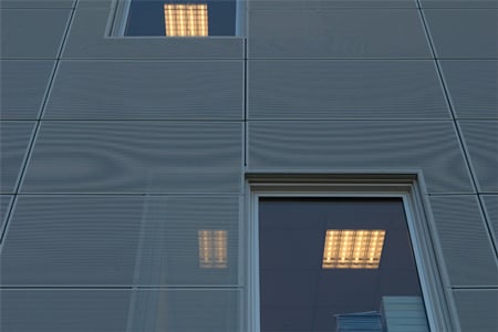 shaken-house-yu072637jimernstnl.jpg