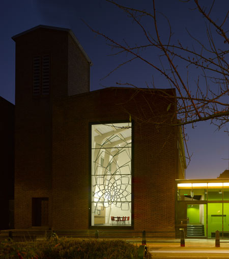 united-reformed-church-by-theis-and-khan-architects-lumen09.jpg