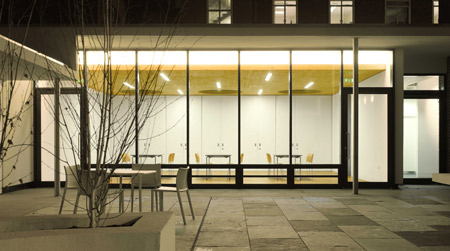 united-reformed-church-by-theis-and-khan-architects-lumen14_med.jpg