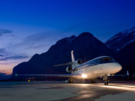 netjets-7x-fleet-by-norman-foster-9-7x-exterior-images-10.jpg