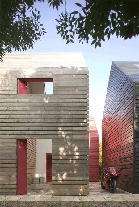 sliding-house-by-drmm-sh_extdseries02-2_22x32_300.jpg